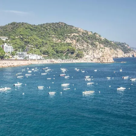 Three-bedroom In Tossa de Mar